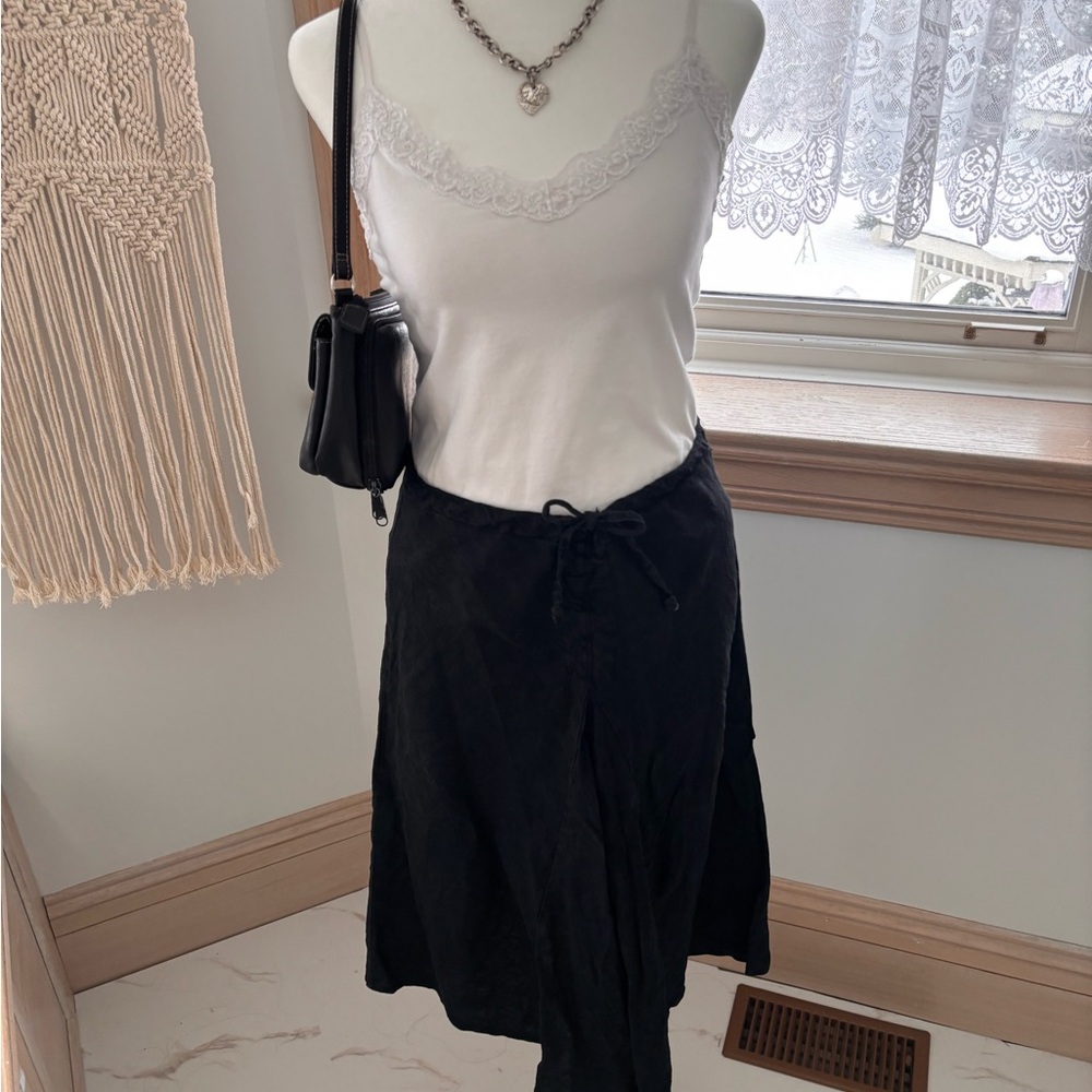 90’s Black Linen Skirt 🖤
